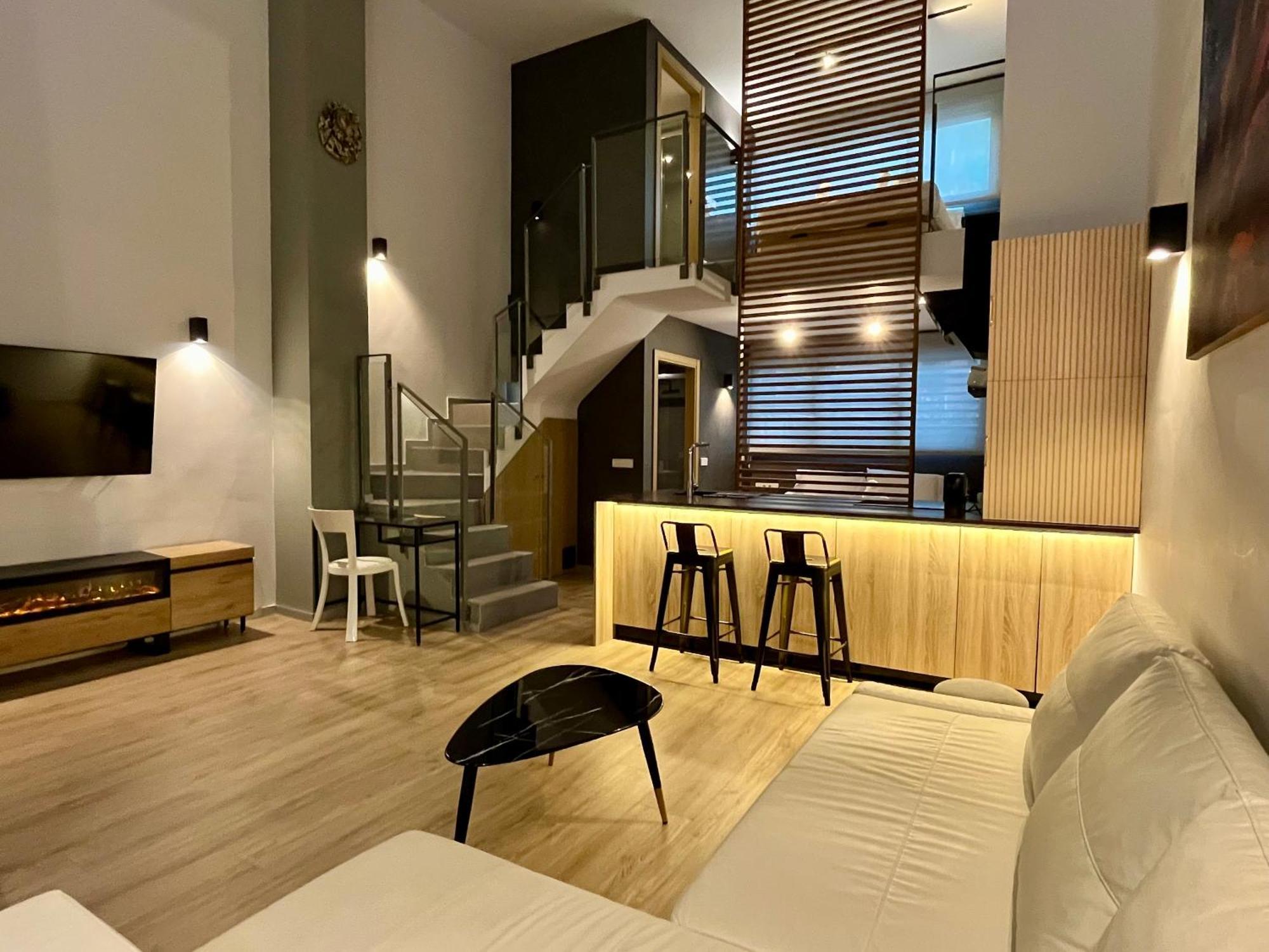Appartamento Werentvlc - Amazing Duplex Loft 2 Bdrm Valenza Esterno foto